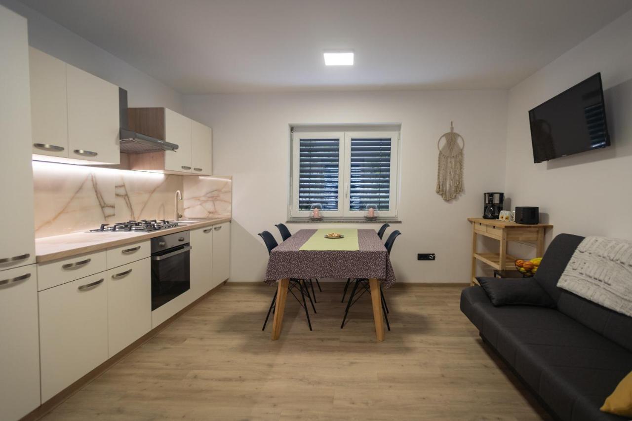 Cuckoo'S Alpine Nest Apartment Lesce  Ngoại thất bức ảnh