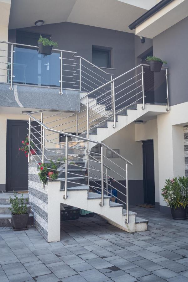 Cuckoo'S Alpine Nest Apartment Lesce  Ngoại thất bức ảnh
