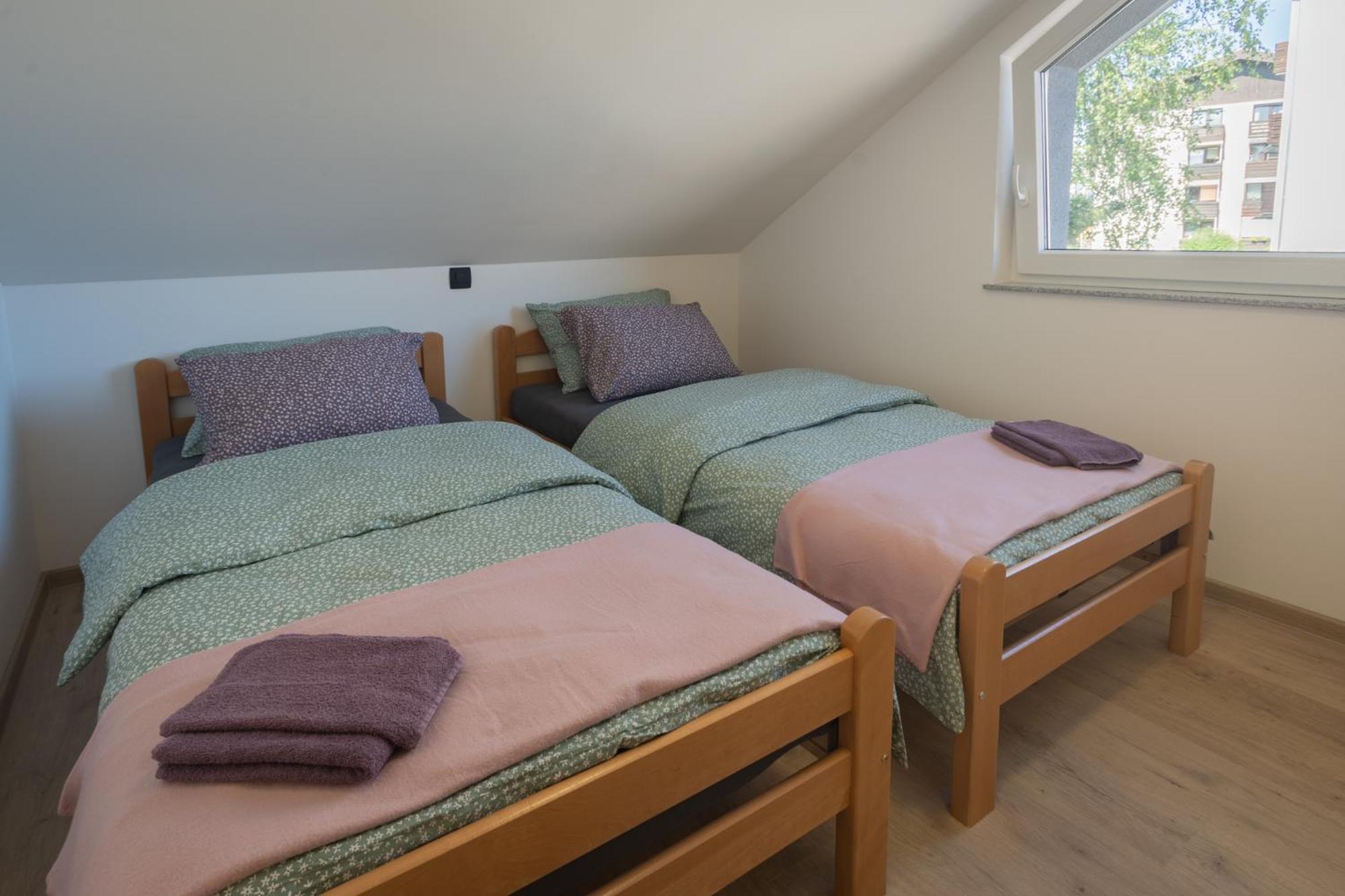 Cuckoo'S Alpine Nest Apartment Lesce  Phòng bức ảnh